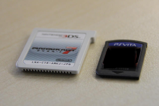 Illustration for article titled Report: The PS Vita Is Killing Off the Instruction Booklet